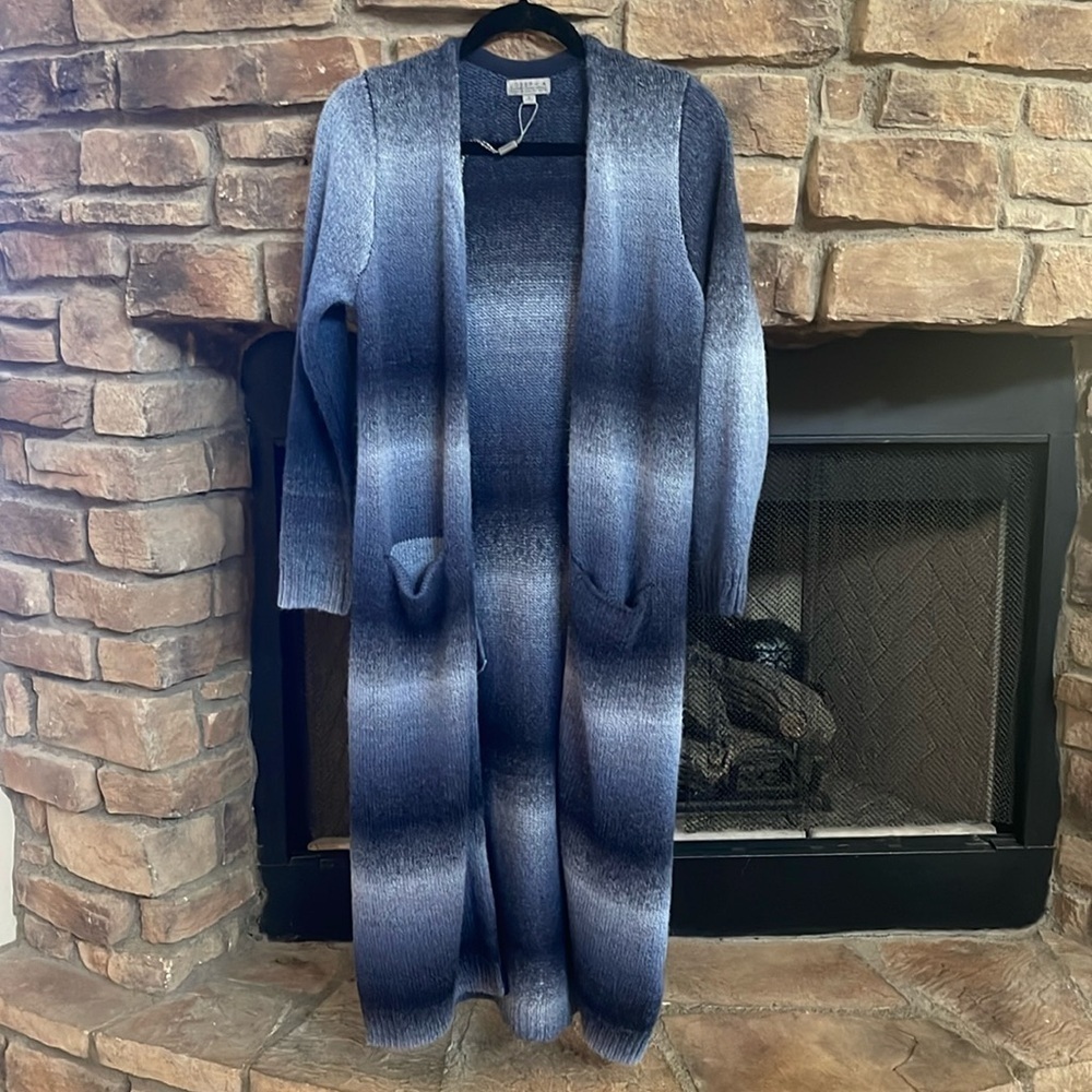 Joseph A. Long, blue ombre cardigan with front pockets. Size small